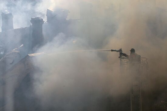 Large fire in central Moscow