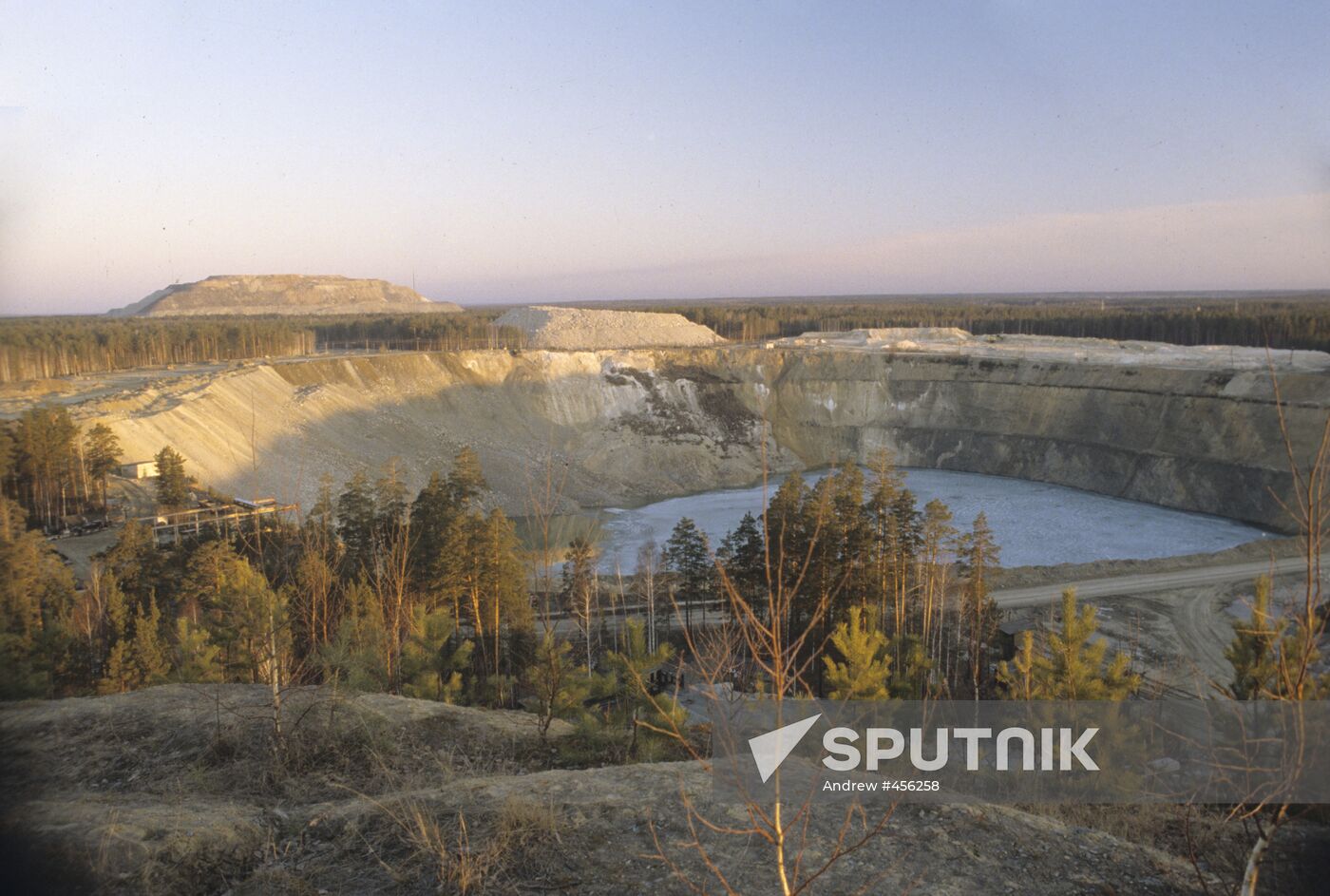 Malyshev emerald and beryllium deposit