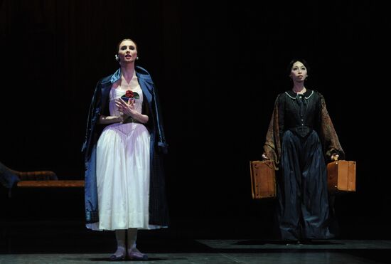 New National Theatre Tokyo ballet company performing in Moscow