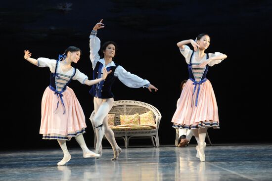 New National Theatre Tokyo ballet company performing in Moscow