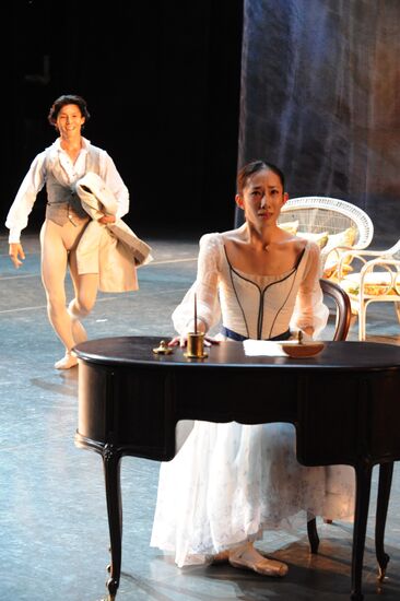 New National Theatre Tokyo ballet company performing in Moscow