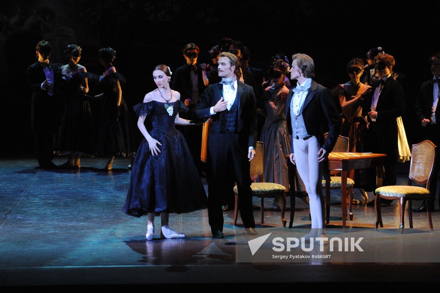 New National Theatre Tokyo ballet company performing in Moscow