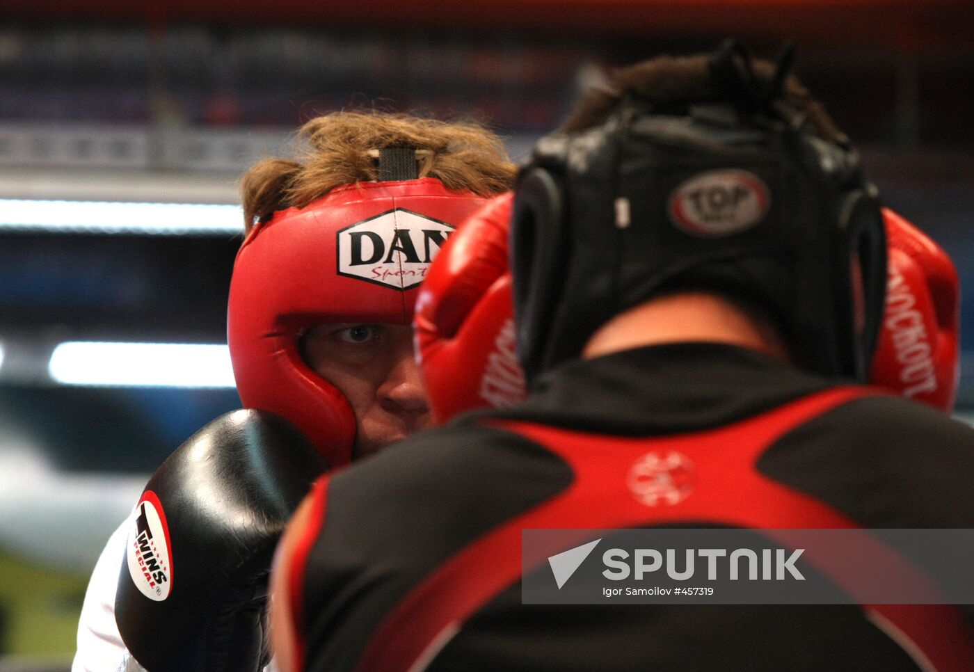 Fyodor Yemelyanenko vs. Valery Brudov sparring