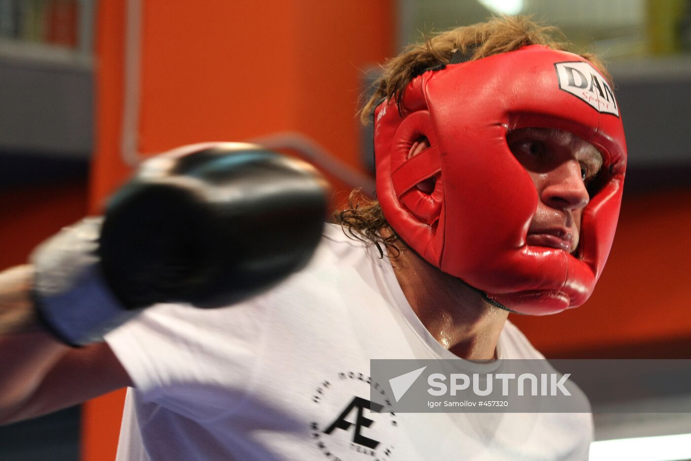 Fyodor Yemelyanenko vs. Valery Brudov sparring