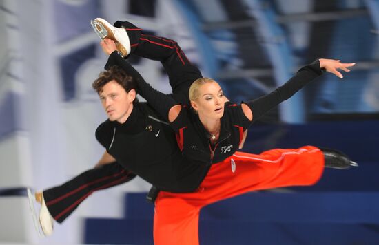 Rehearsals of Lednikovy Period 2009 Figure Skating Show