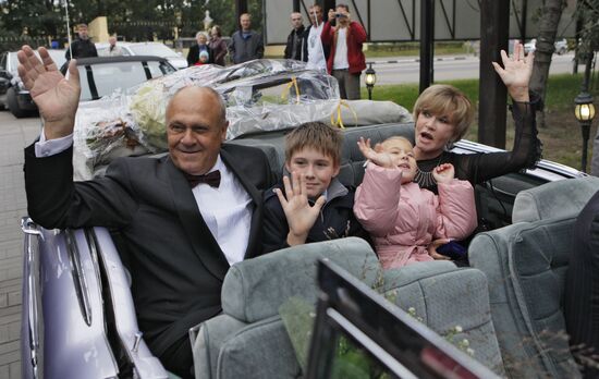 Vladmir Menshov's induction into Star Alley (Walk of Fame)