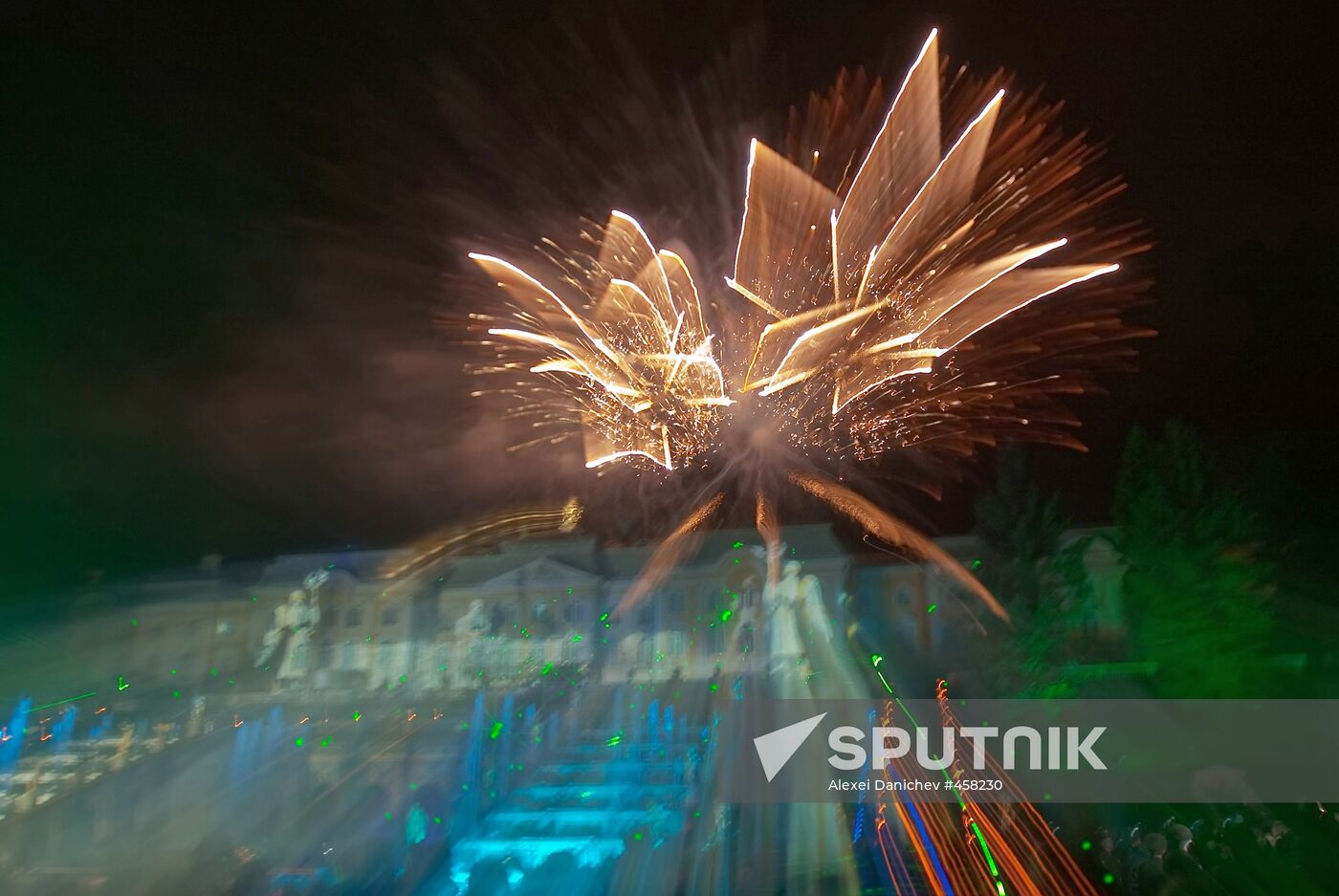 Legend of the Four Elements light and music show, Peterhof