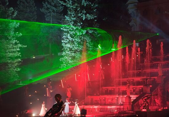 Legend of the Four Elements light and music show, Peterhof