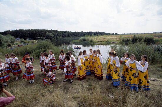 Vechora folk group