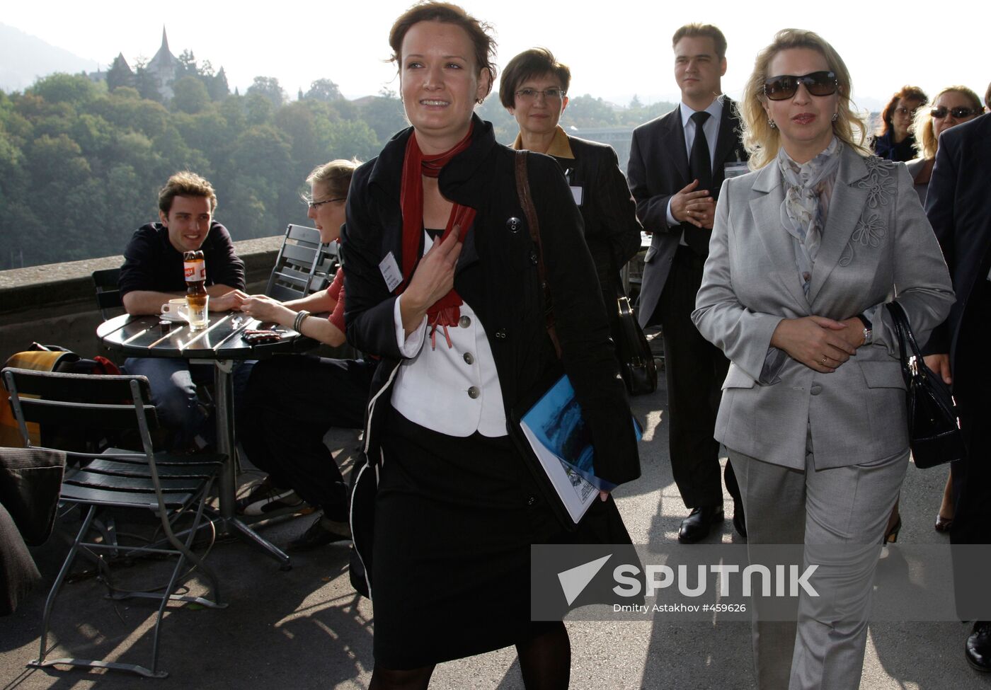 Russian First Lady takes walk around Bern