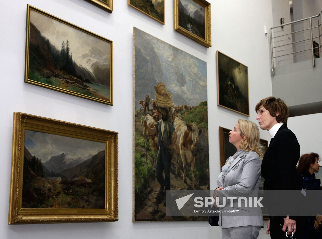 Russian First Lady visits Bern Fine Arts Museum