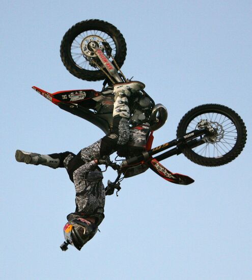 MotoFreeStyle show in Vladivostok