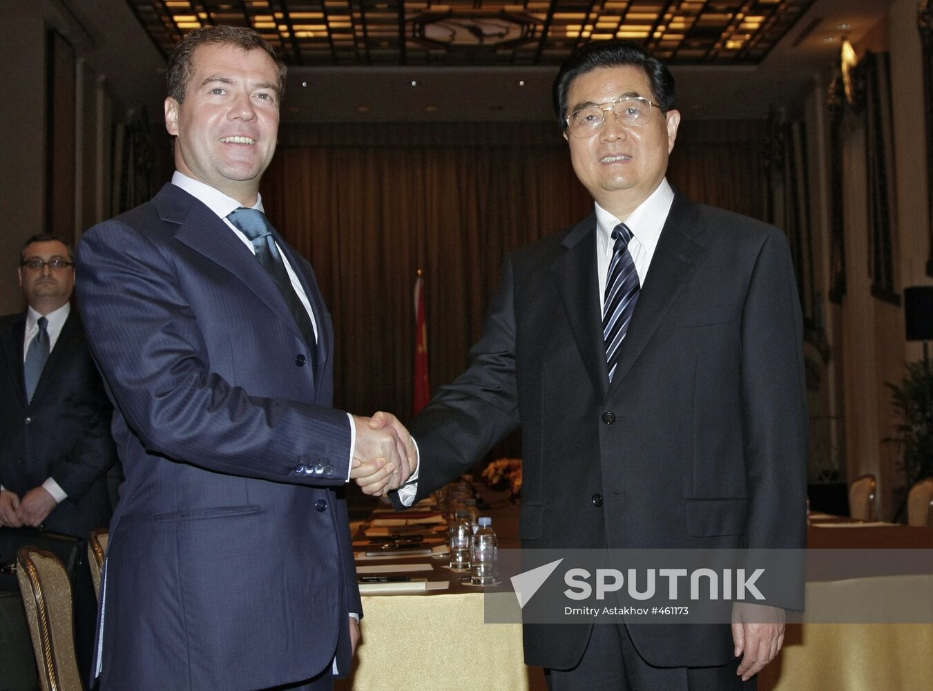 Russian, Chinese Presidents meet