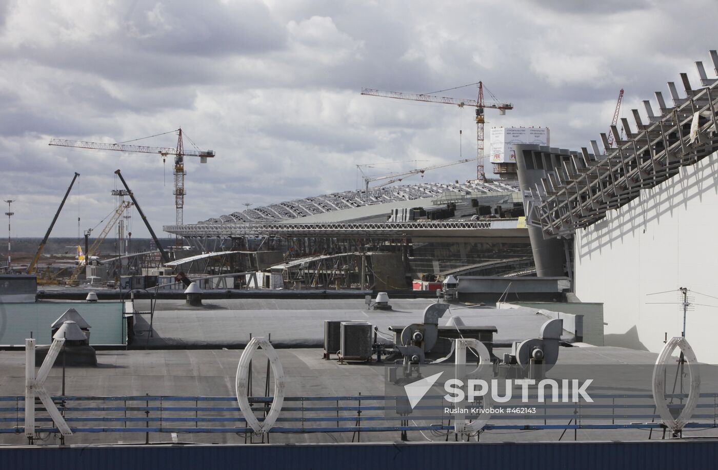 Construction of new cargo terminal at Vnukovo Airport