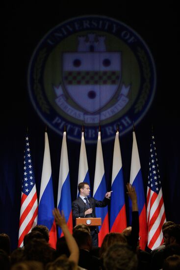 G20 heads of state and government working meeting