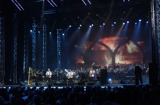 Voskresenie's jubilee concert