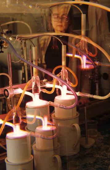 Tests on Razryad installation