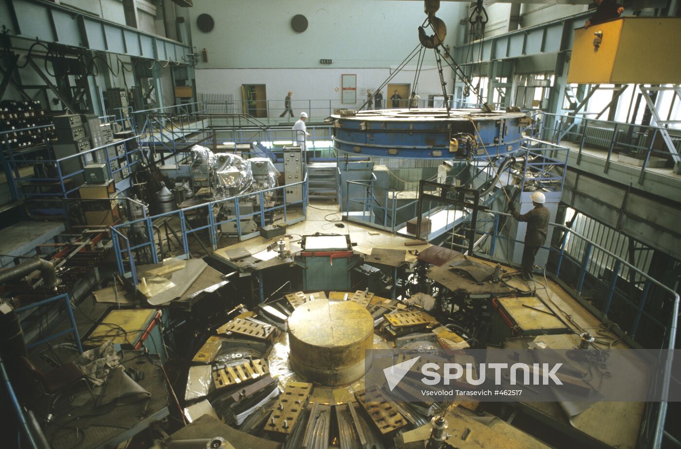 Routine maintenance of thermonuclear reactor Tokamak-10