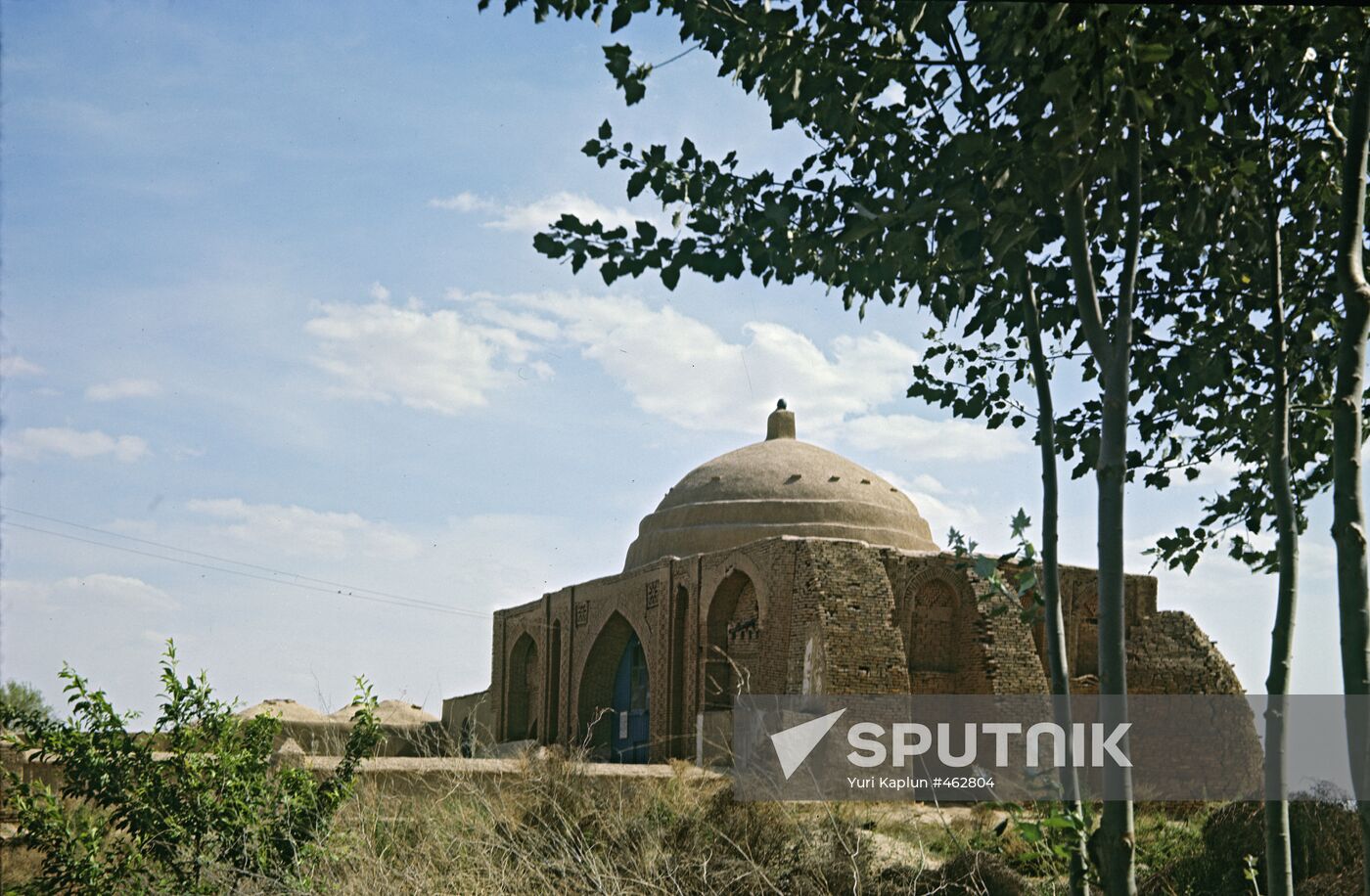 Talkhatan Baba mosque and mausoleum