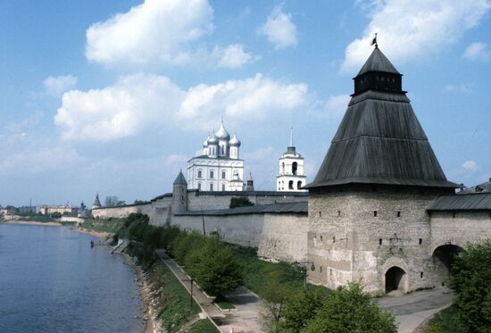 The Vlasyevskaya tower of the Pskov kremlin