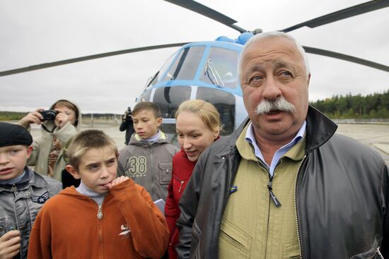 Mil helicopter show