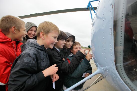 Mil helicopter show