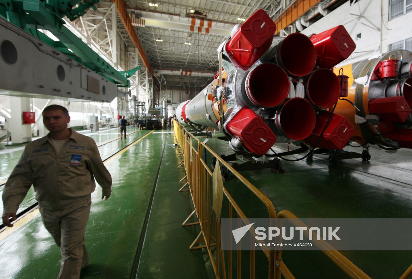 Preparations for launch of Soyuz TMA-16 spacecraft at Baikonur