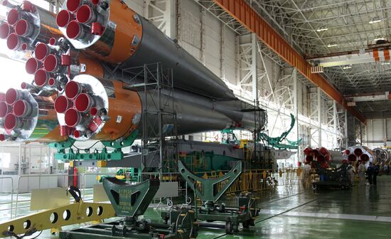 Preparations for launch of Soyuz TMA-16 spacecraft at Baikonur