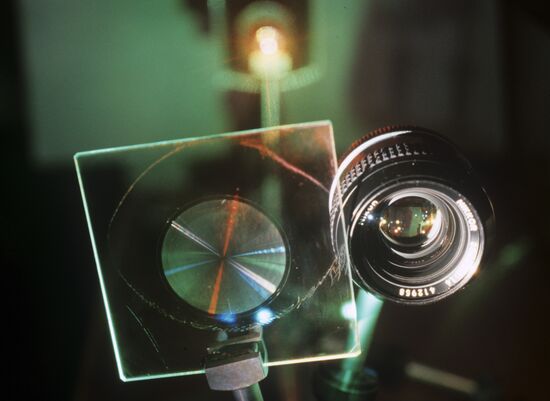 Anamorphic lens and photo lens
