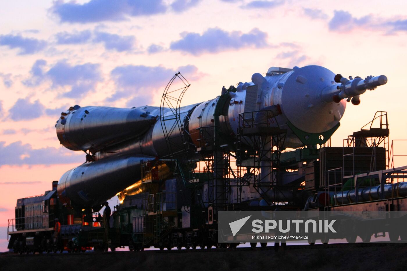 Soyuz-FG rocket with Soyuz TMA-16 spacecraft at Baikonur