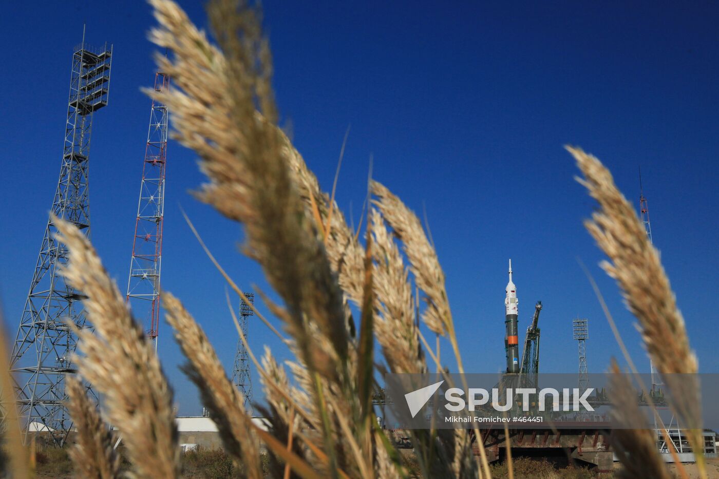 Soyuz-FG rocket with Soyuz TMA-16 spacecraft at Baikonur