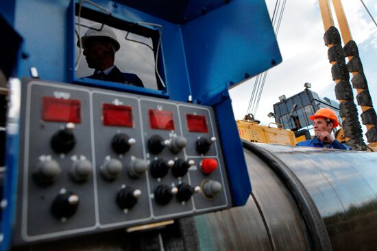 First joint of Dzhubga-Lazarevskoye-Sochi gas pipeline