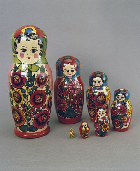 Seven-piece matryoshka doll