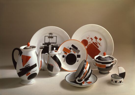 "Suprematism" set