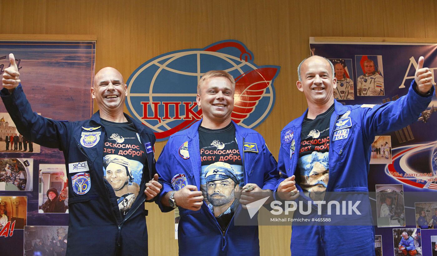 21st ISS mission main crew