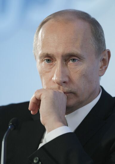 Vladimir Putin attends VTB Capital investment forum