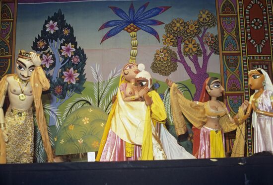 Scene from performance "Ten Princes"