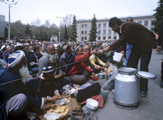 Food distribution