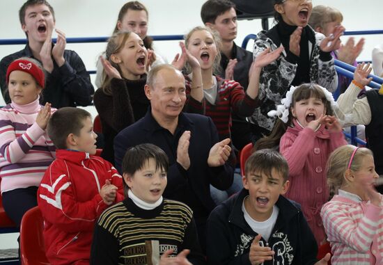 Vladimir Putin visits Vladimir