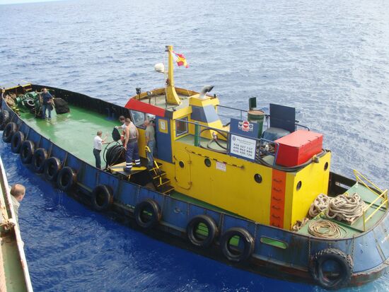 Russian procurator's office investigators aboard Arctic Sea