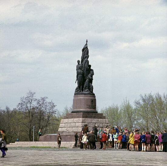 Monument to heroic young communists of Krasnodon