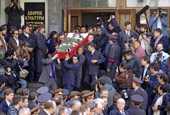 Memorial service for police officers