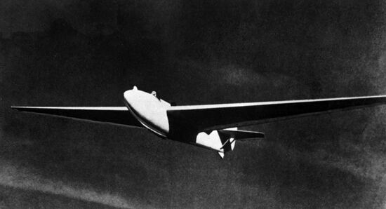 "Red Star" glider