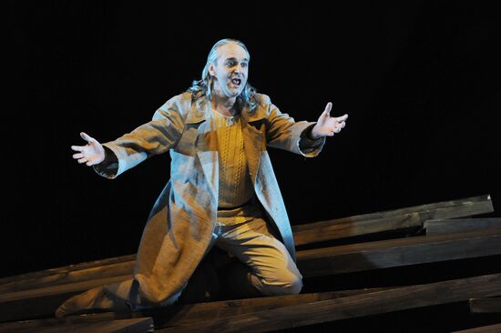 Andrei Zavodyuk (Theseus)