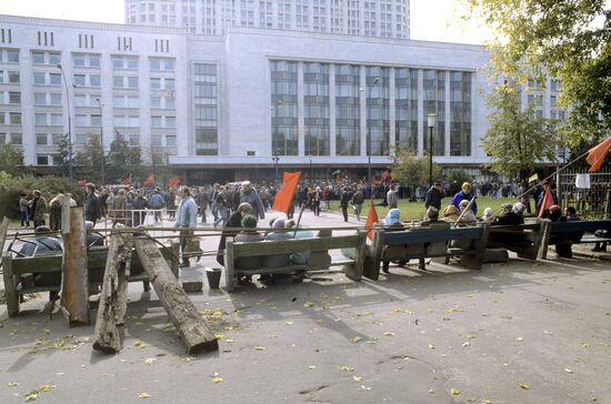 Barricades near House of the Soviets
