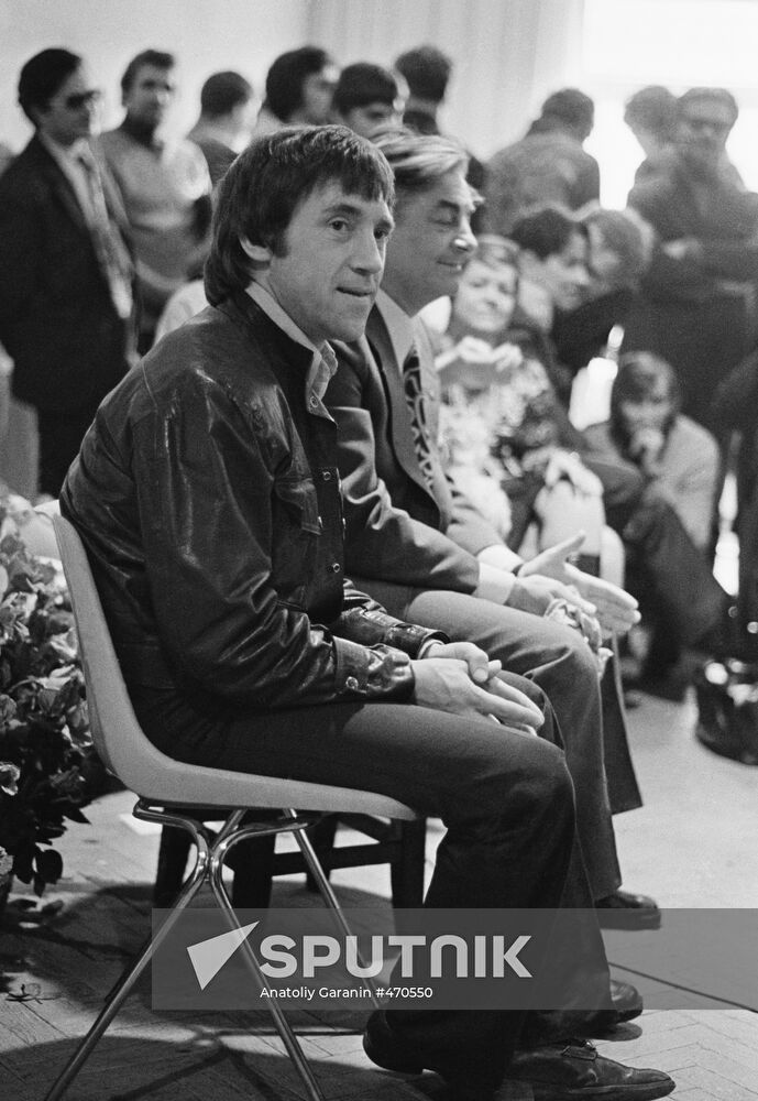 Actors Vladimir Vysotsky and Yury Lyubimov