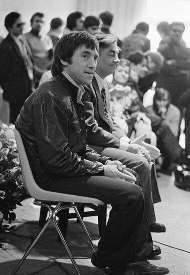 Actors Vladimir Vysotsky and Yury Lyubimov