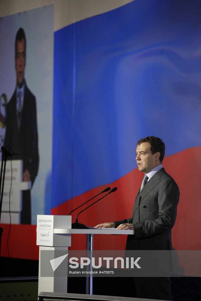 Russian President attends 2nd International Nanotechnology Forum