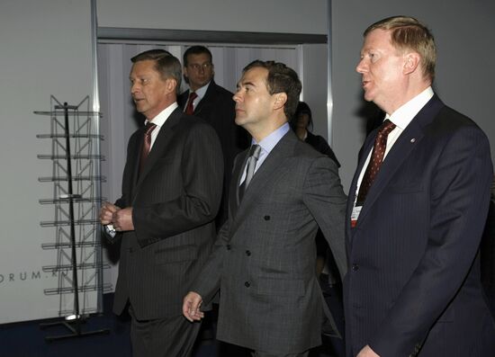 Russian President attends 2nd International Nanotechnology Forum