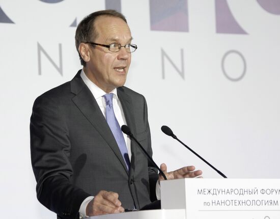 Jorma Ollila attends 2nd International Nanotechnology Forum